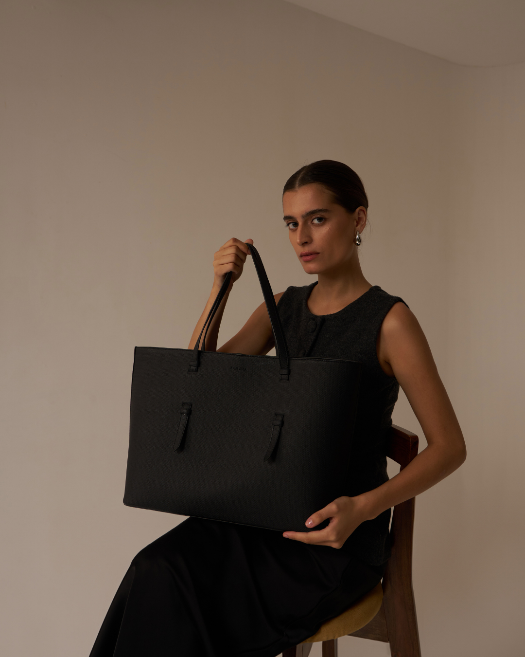 The Dump-All Tote - Black